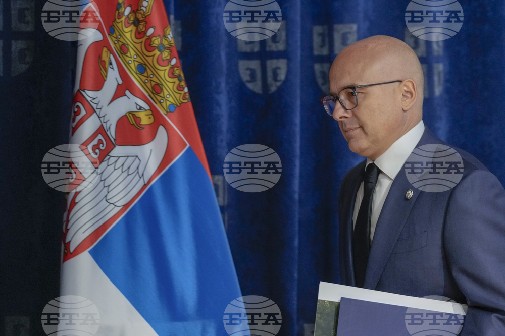 Сръбският премиер и кметът на Нови Сад подадоха оставки след масови протести